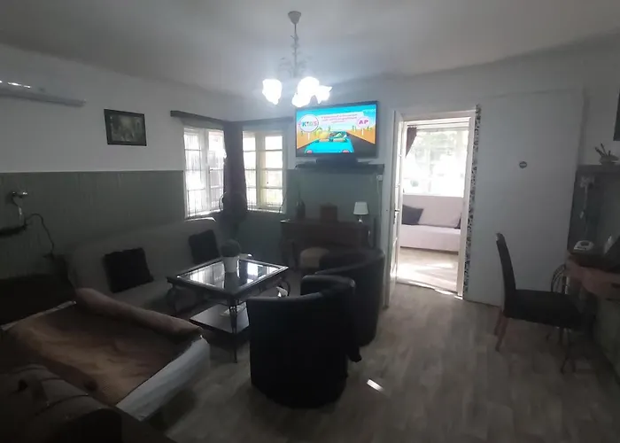 Apartman Garden, Autoparking, Bbq, Terrace 아파트 *
